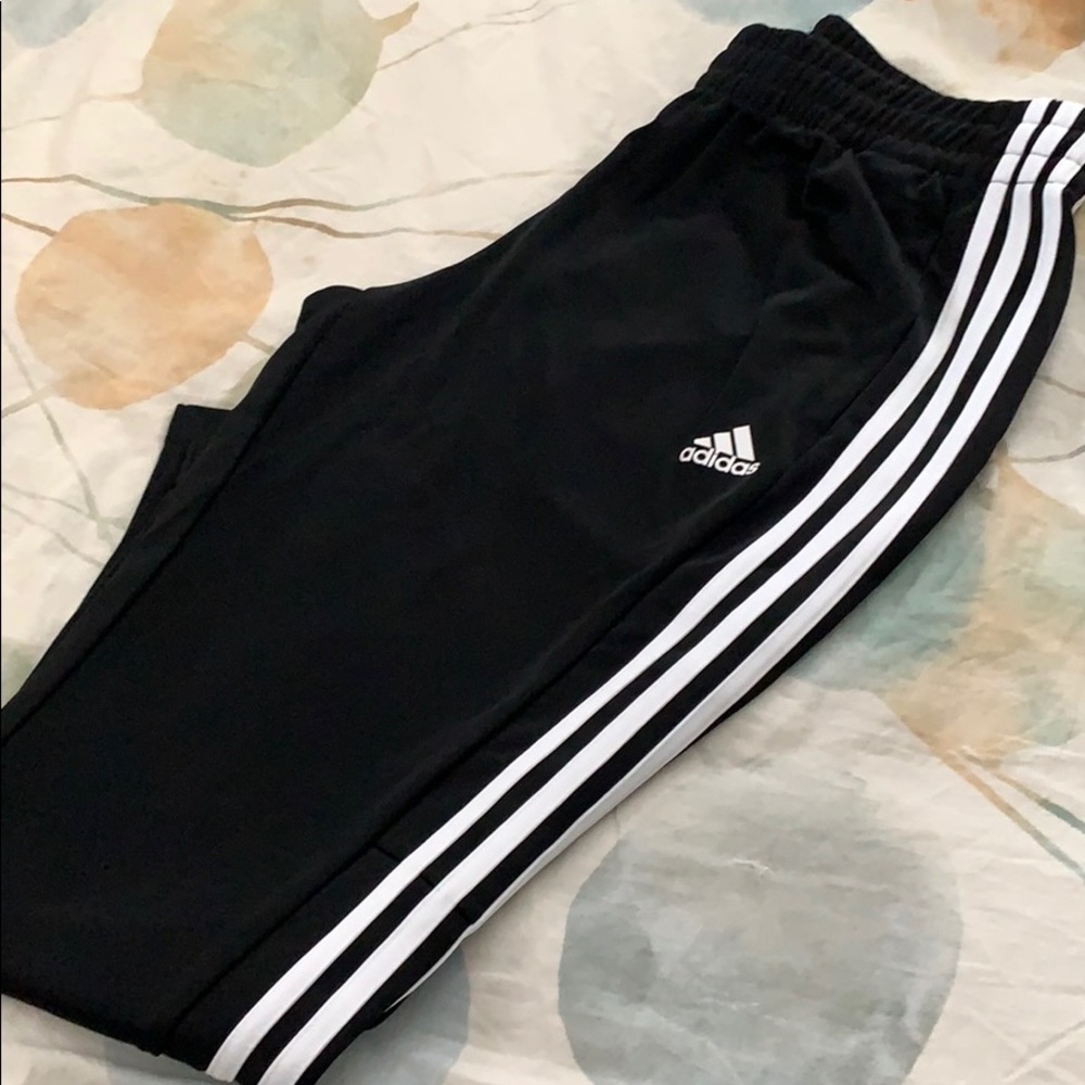 Brand new women’s Addidas pants
